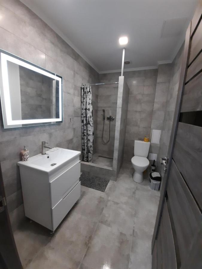 New Luxury Studio Apartment อิวาโน-ฟรานกิฟสเก ภายนอก รูปภาพ